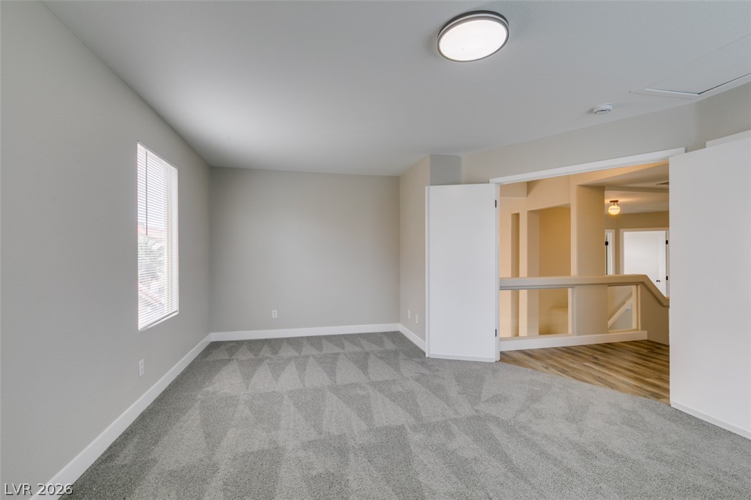 8721 Raindrop Canyon Avenue Las Vegas NV 89129