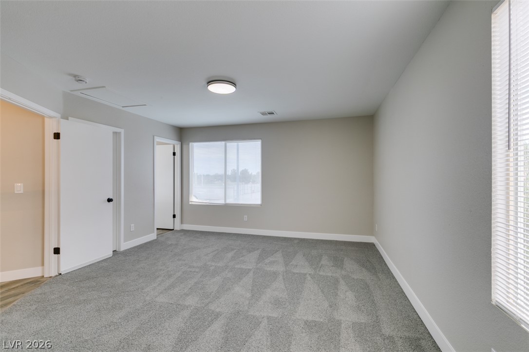 8721 Raindrop Canyon Avenue Las Vegas NV 89129