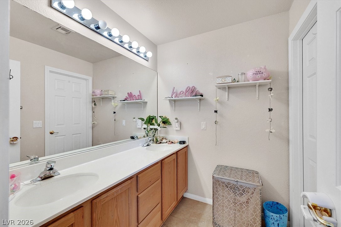 10105 Shore Pine Avenue Las Vegas NV 89129