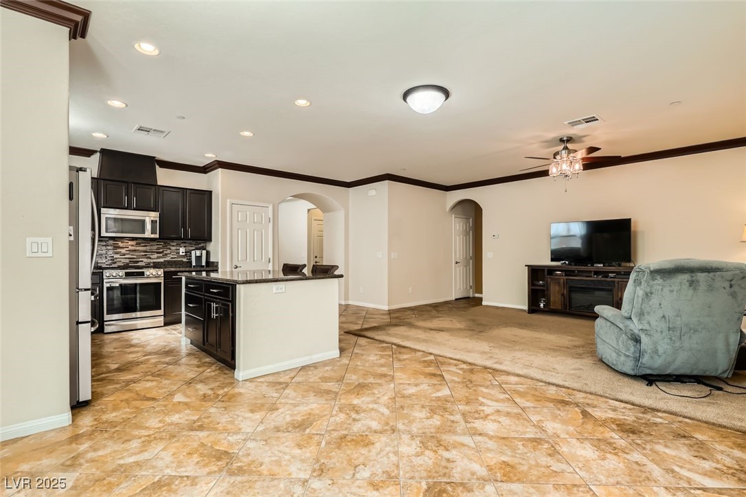 653 Viale Machiavelli Lane Henderson NV 89011