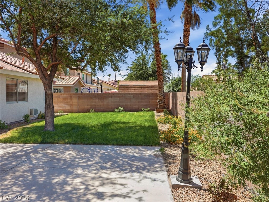 2802 Barrel Cactus Drive Henderson NV 89074