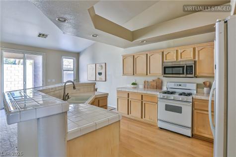 211 Crown Imperial Street Henderson NV 89074