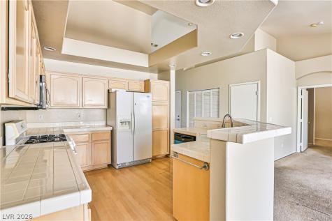 211 Crown Imperial Street Henderson NV 89074