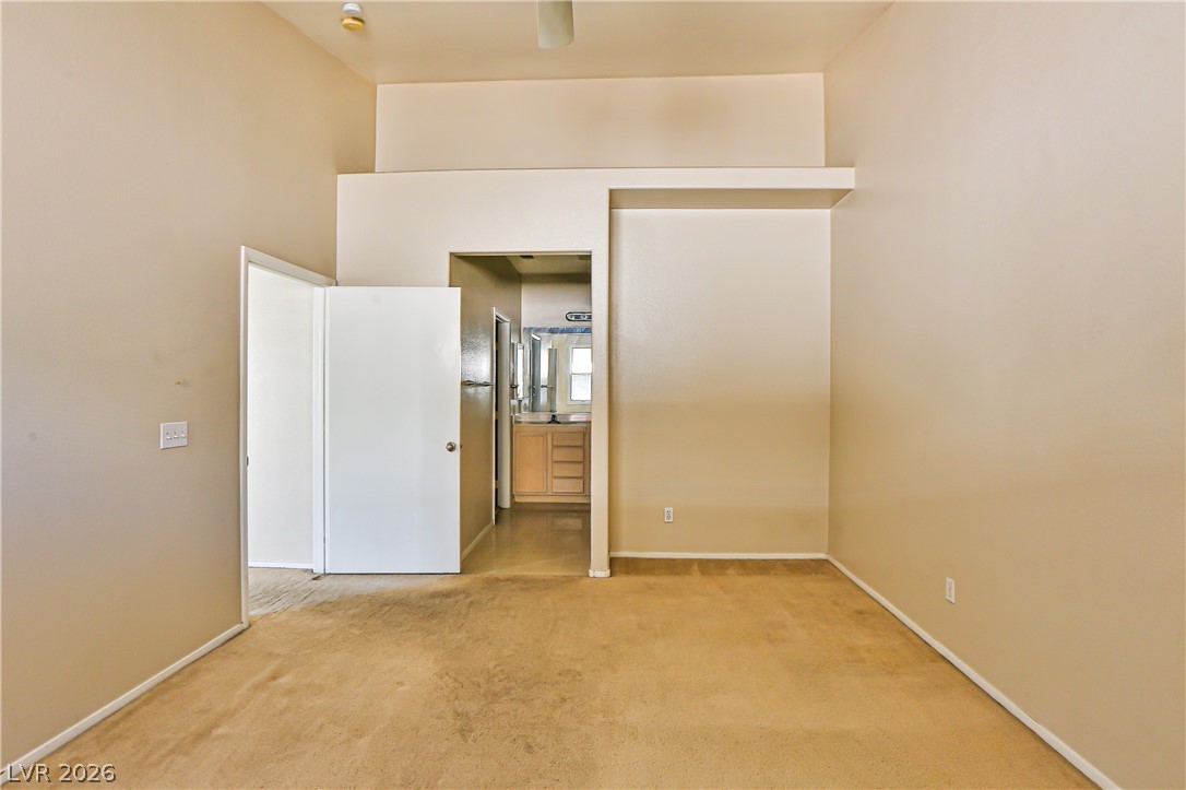 211 Crown Imperial Street Henderson NV 89074