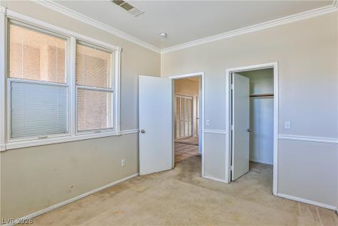 211 Crown Imperial Street Henderson NV 89074