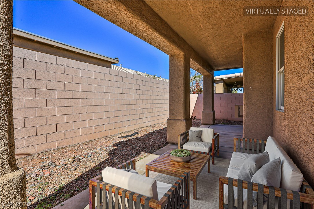 211 Crown Imperial Street Henderson NV 89074