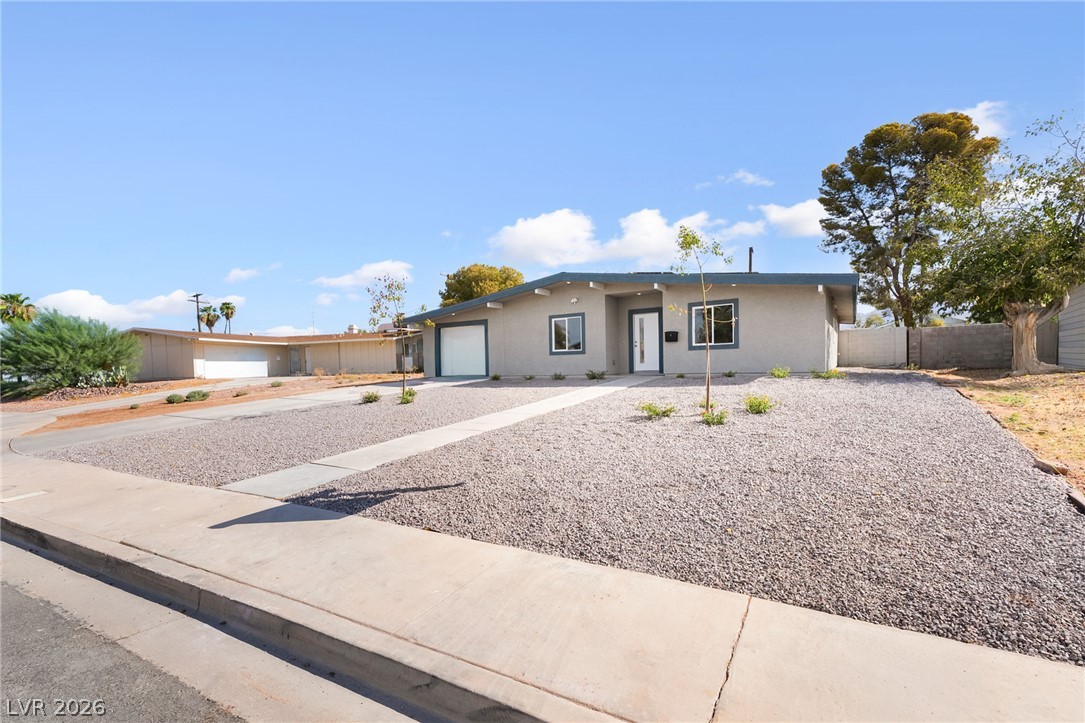 2542 Masters Circle Las Vegas NV 89142