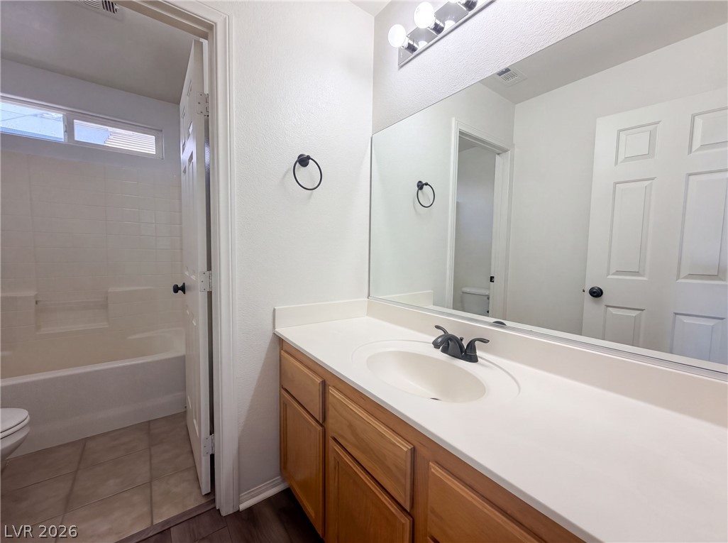 4560 Sunflower Avenue Las Vegas NV 89120