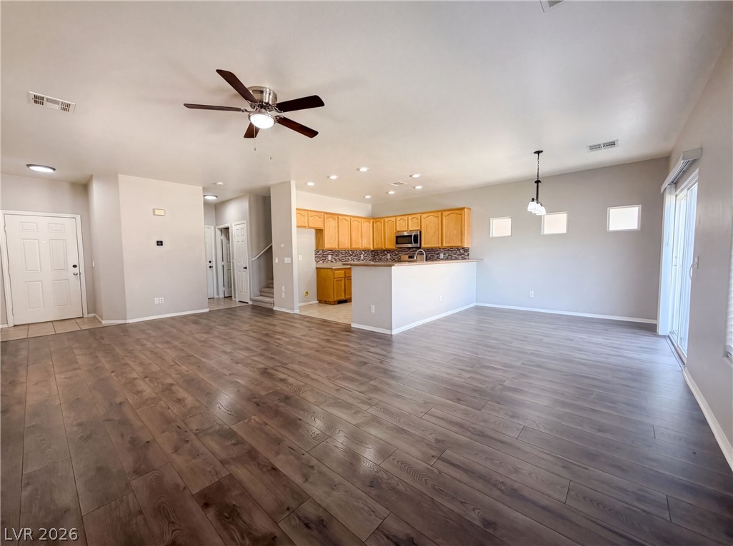 4560 Sunflower Avenue Las Vegas NV 89120
