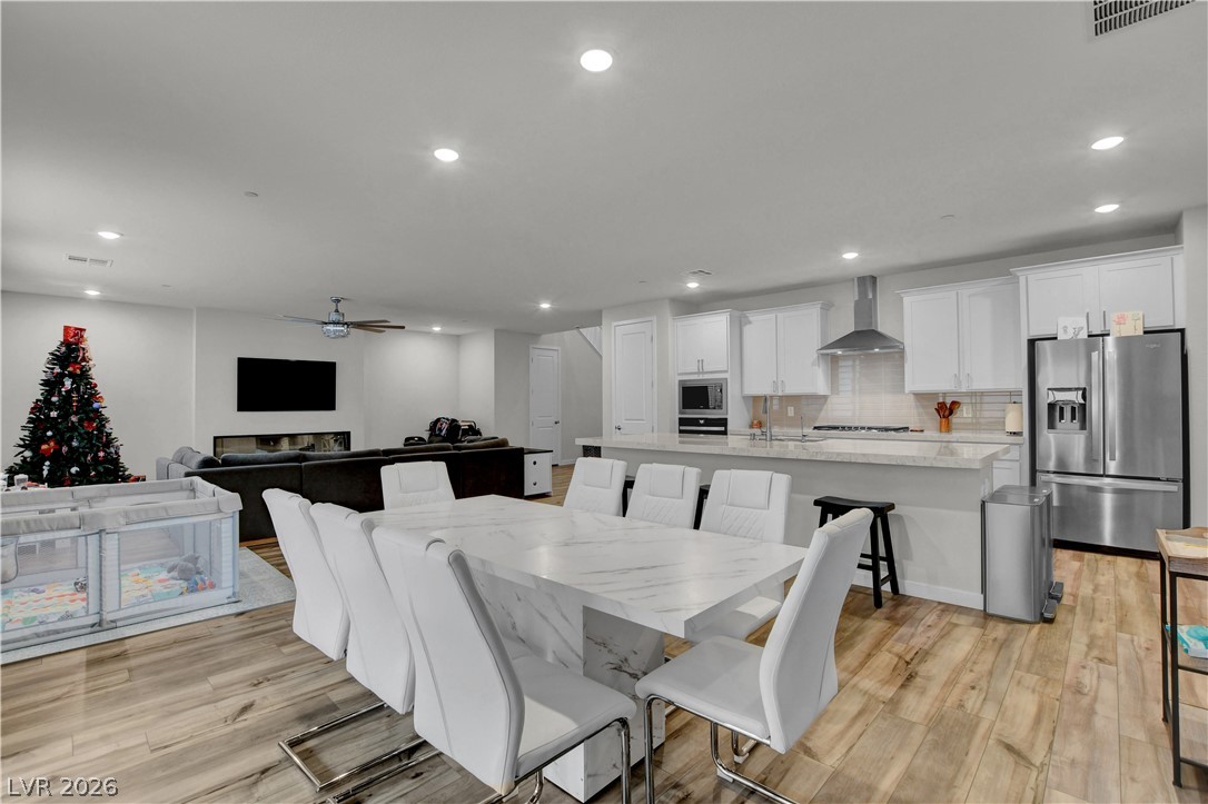 8401 Waterwood Street Las Vegas NV 89166