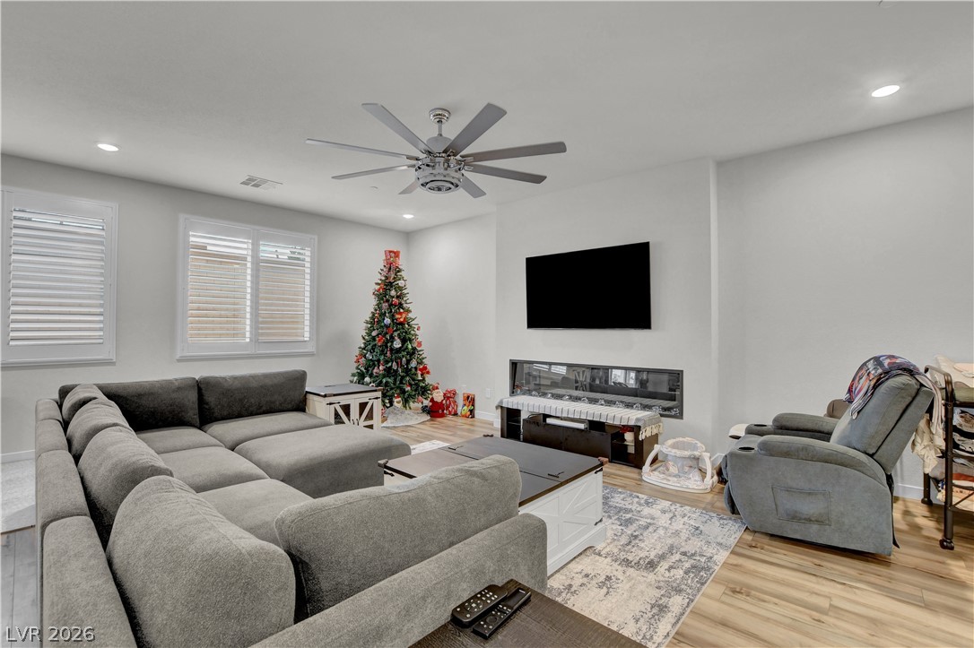 8401 Waterwood Street Las Vegas NV 89166