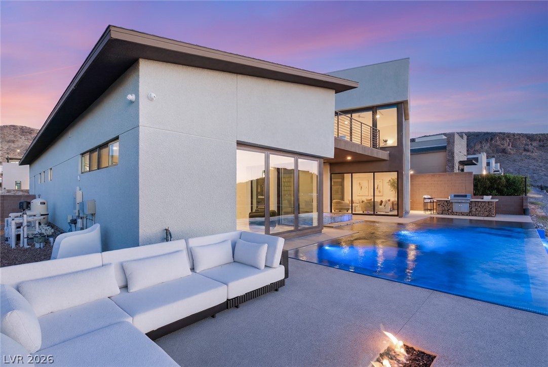 2208 Overlook Canyon Lane Henderson NV 89052
