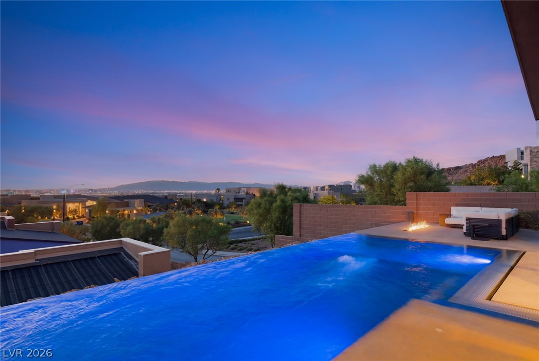 2208 Overlook Canyon Lane Henderson NV 89052