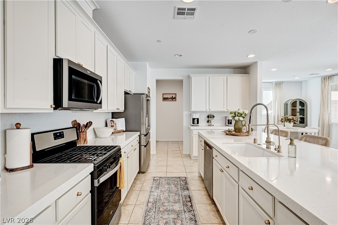 607 Cadence View Way Henderson NV 89011
