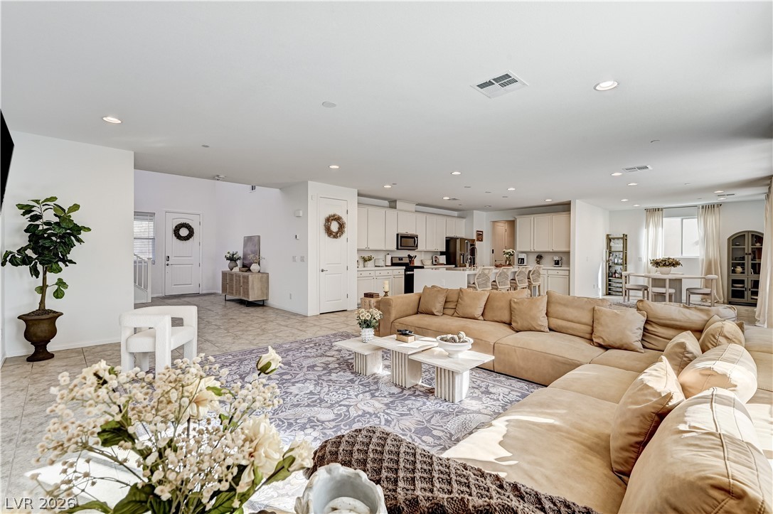 607 Cadence View Way Henderson NV 89011