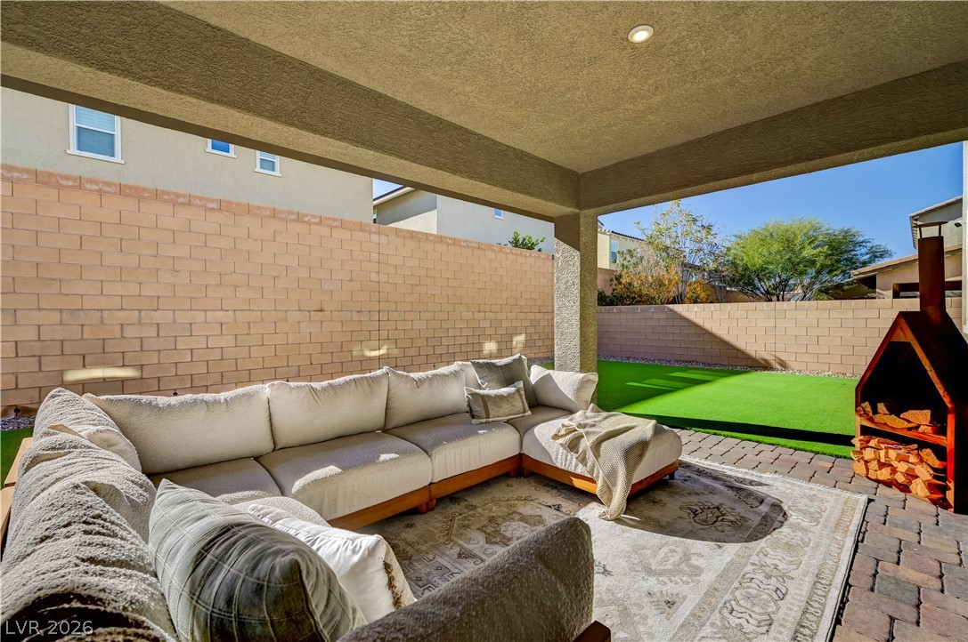 607 Cadence View Way Henderson NV 89011