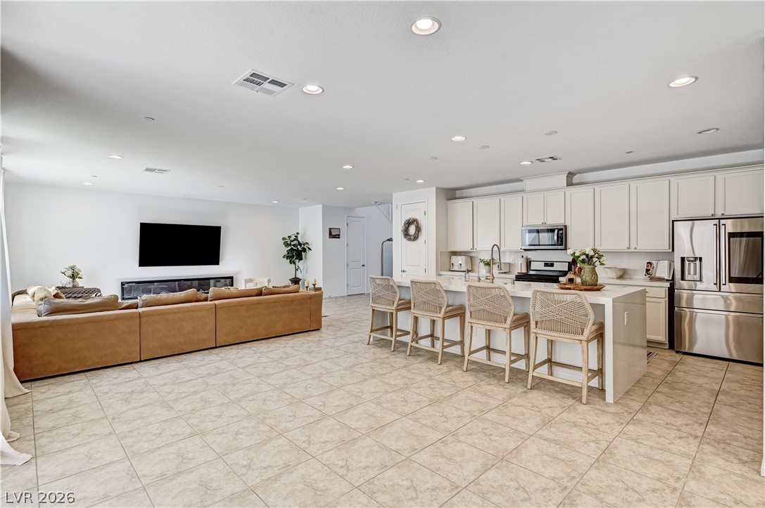 607 Cadence View Way Henderson NV 89011