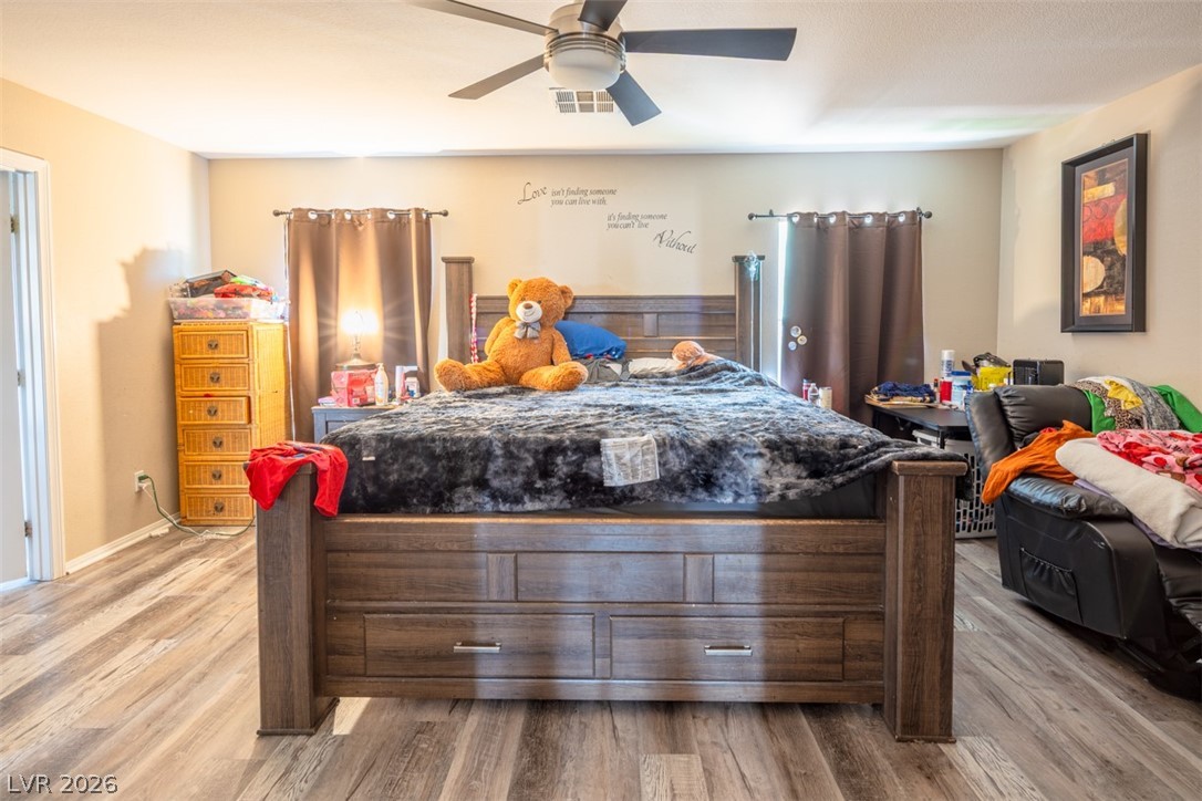 6338 Pronghorn Ridge Avenue Las Vegas NV 89122