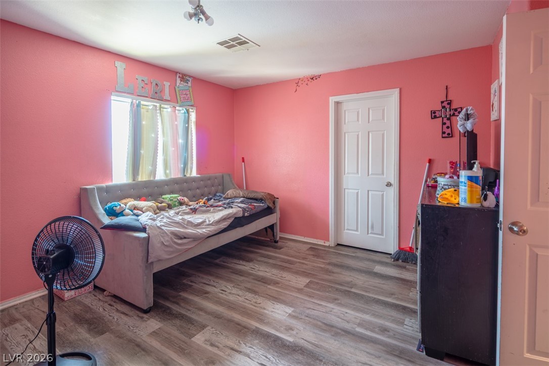 6338 Pronghorn Ridge Avenue Las Vegas NV 89122