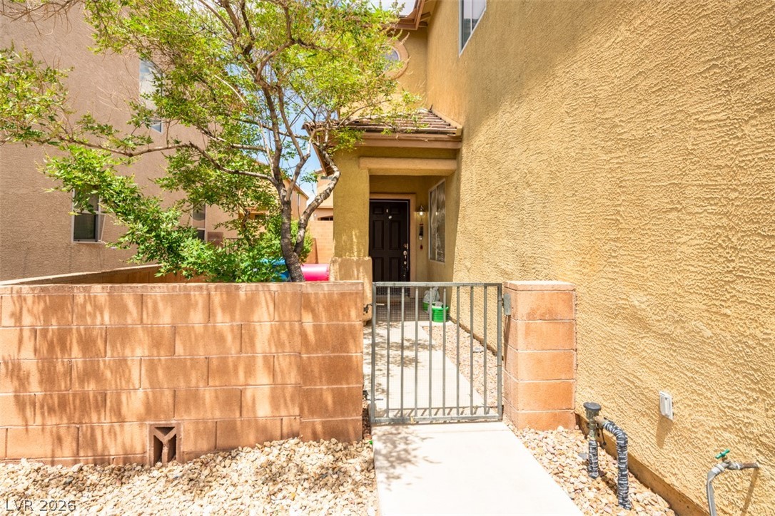 6338 Pronghorn Ridge Avenue Las Vegas NV 89122