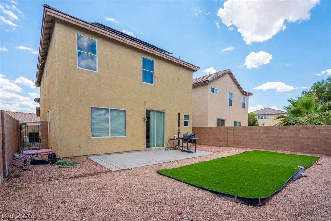 6338 Pronghorn Ridge Avenue Las Vegas NV 89122