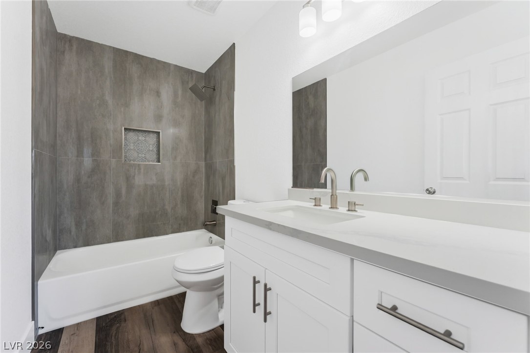 1031 Palm Street Las Vegas NV 89104