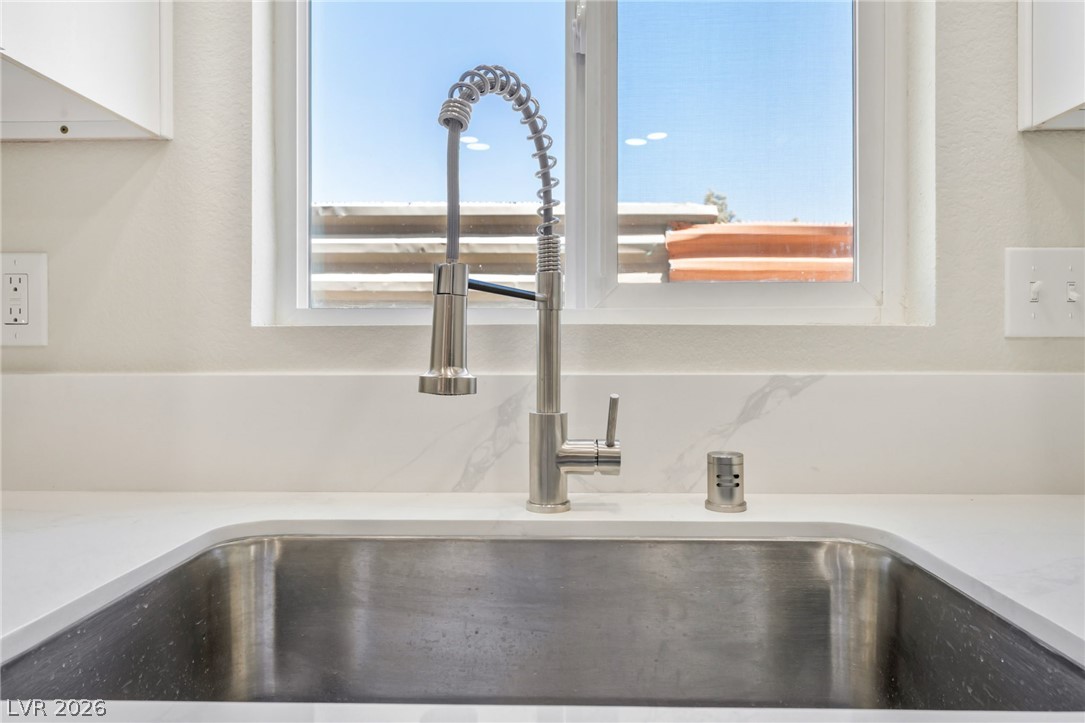 1031 Palm Street Las Vegas NV 89104