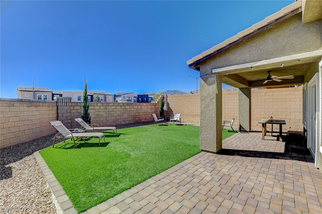 10963 Bristol Park Avenue Las Vegas NV 89166