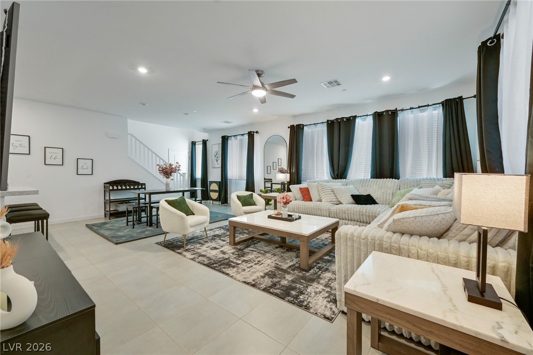 176 Vanhoy Avenue Henderson NV 89011