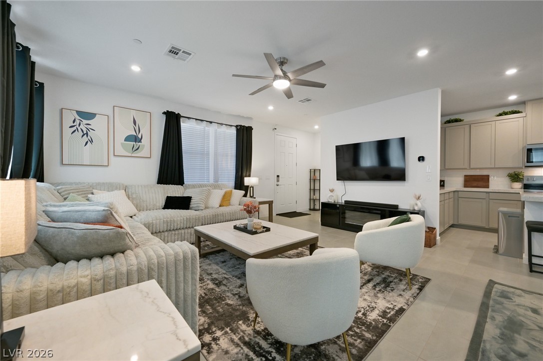 176 Vanhoy Avenue Henderson NV 89011