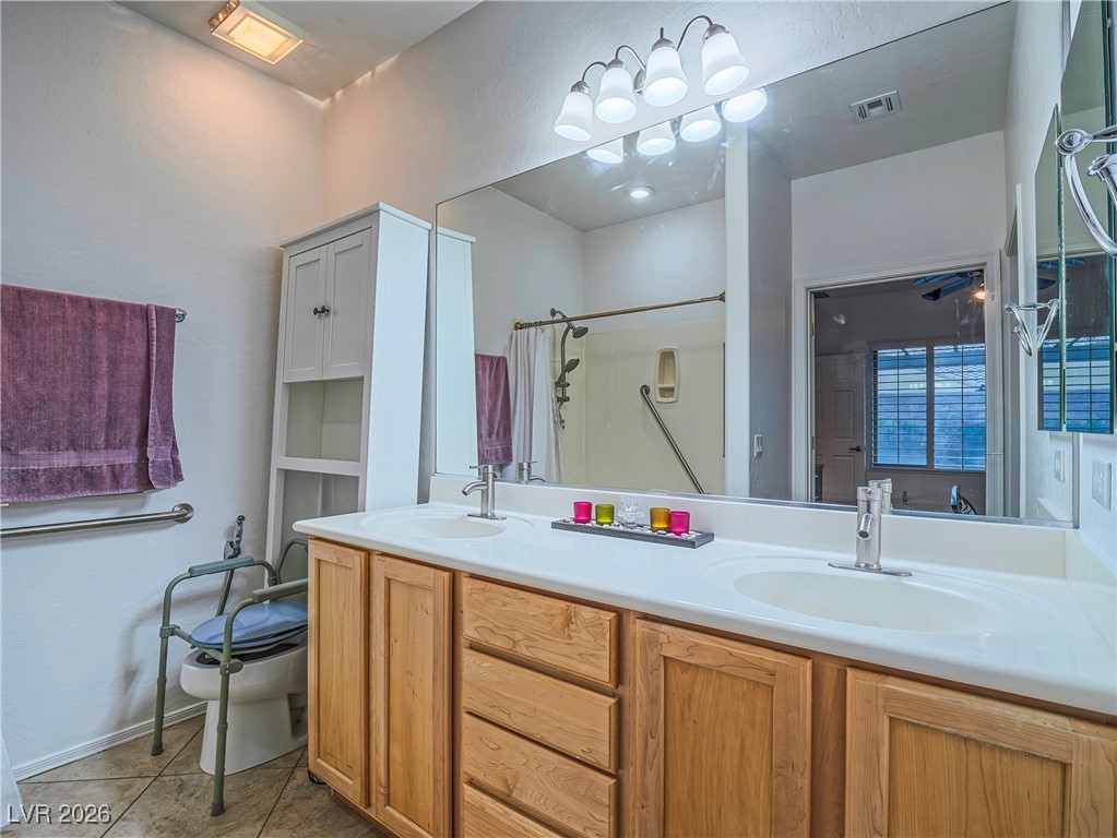 3879 Paint Court Las Vegas NV 89122