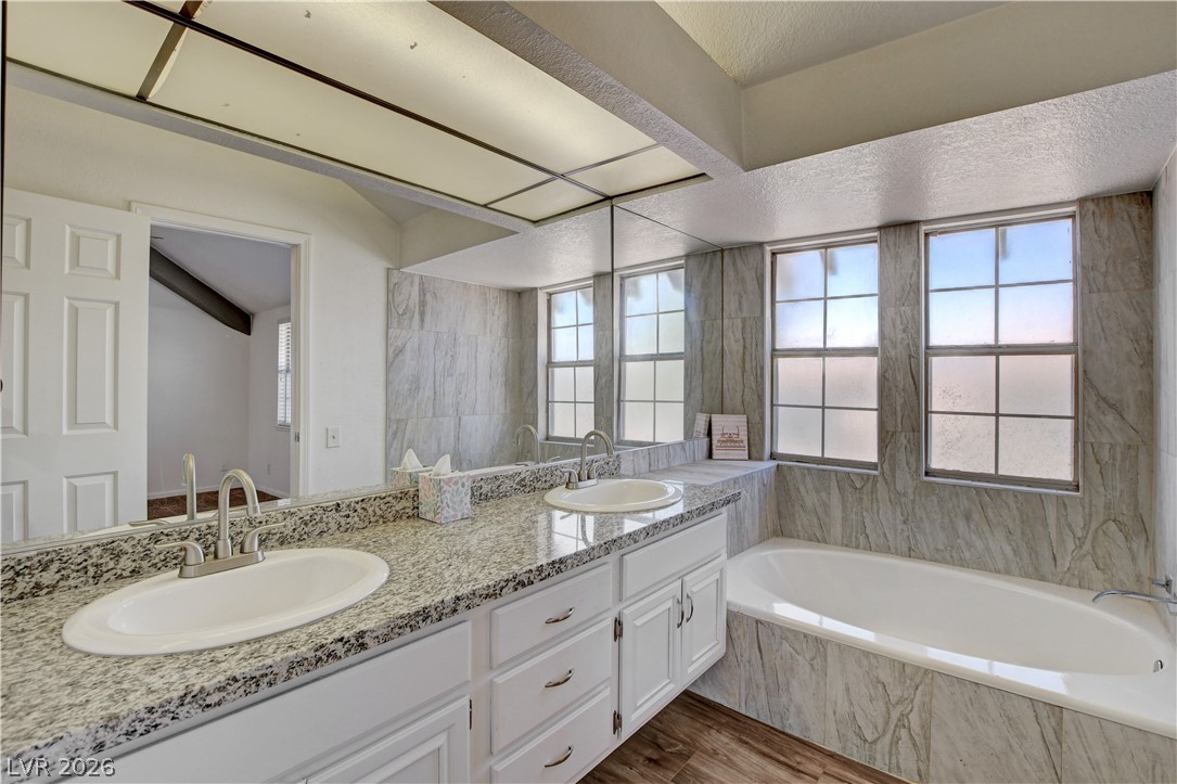 4049 Chalfont Court Las Vegas NV 89121