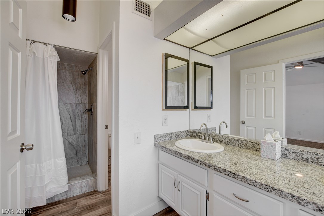 4049 Chalfont Court Las Vegas NV 89121