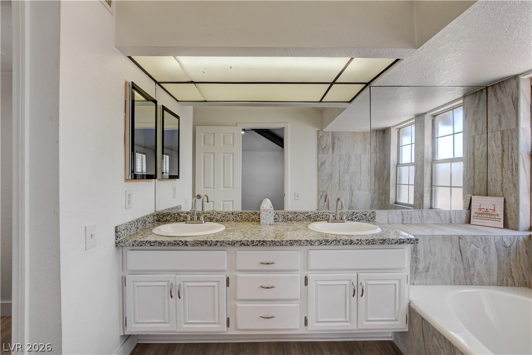 4049 Chalfont Court Las Vegas NV 89121