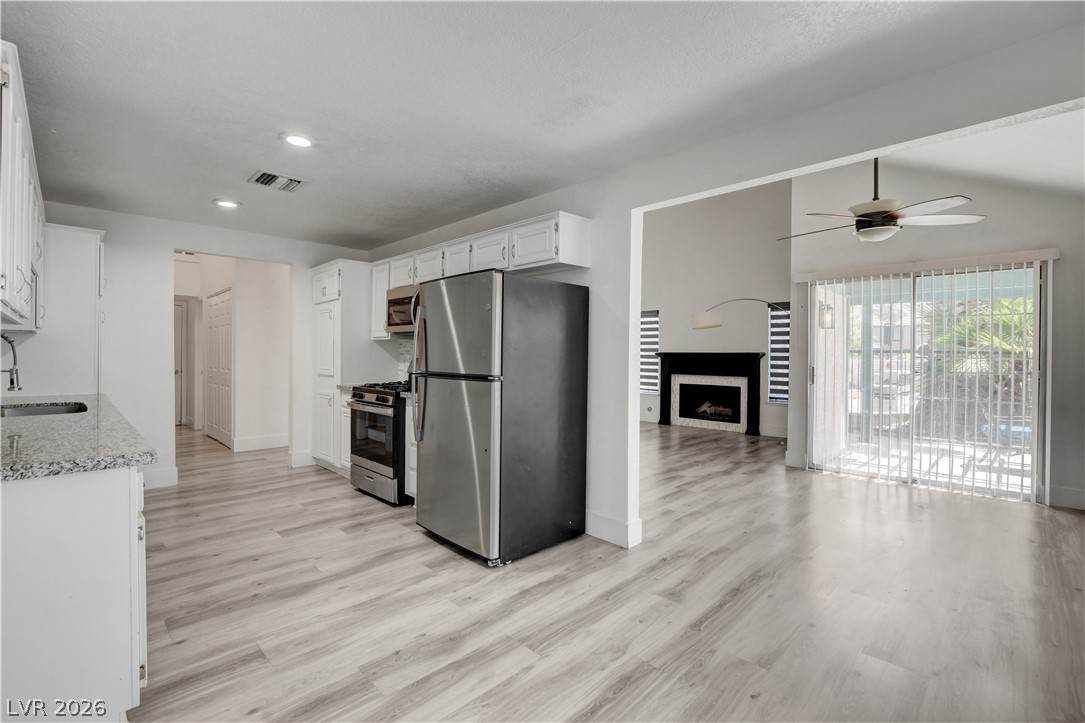 4049 Chalfont Court Las Vegas NV 89121