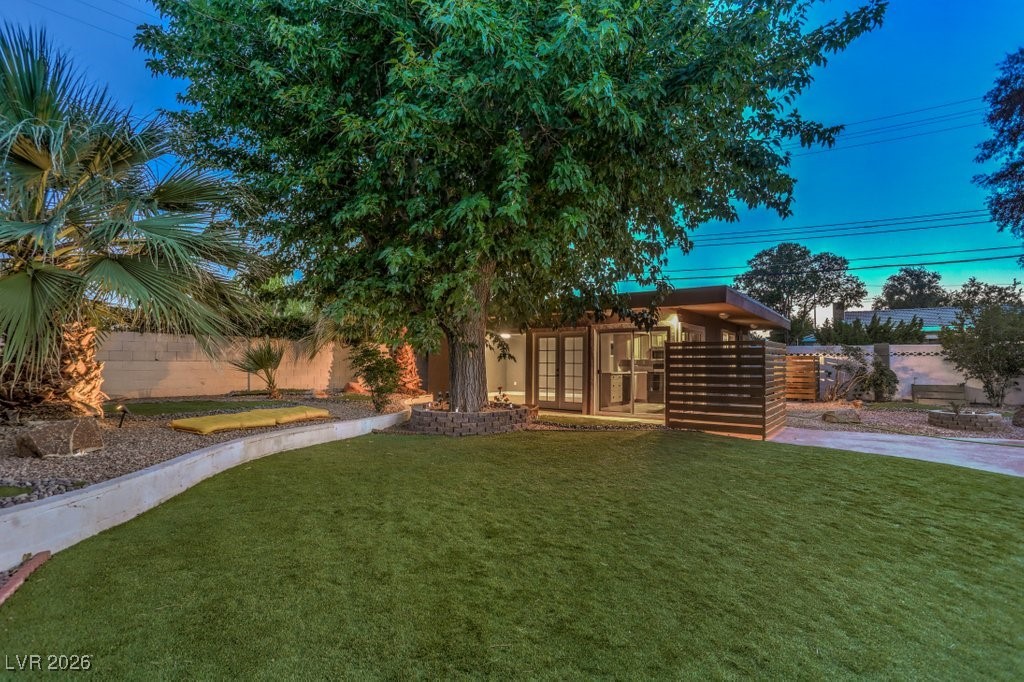 2505 Laurie Drive Las Vegas NV 89102