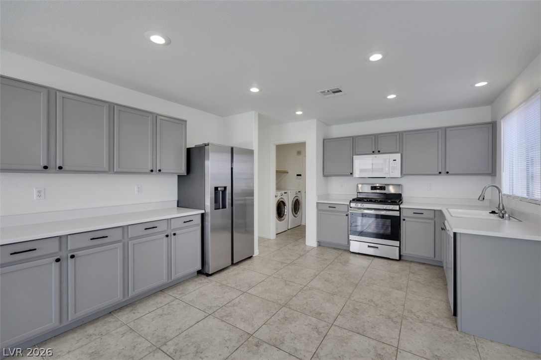 3244 Little Stream Street Las Vegas NV 89135