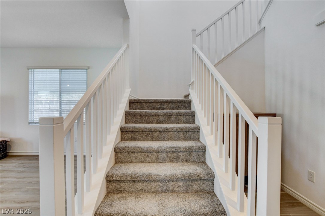 9262 Aiden Valley Avenue Las Vegas NV 89143