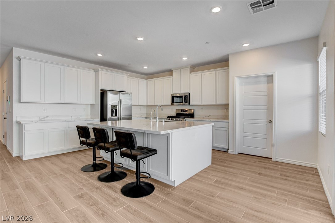 9262 Aiden Valley Avenue Las Vegas NV 89143