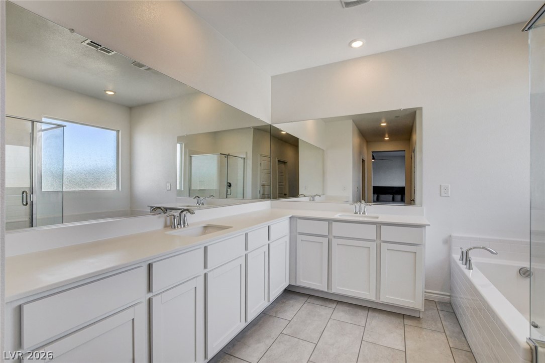 9262 Aiden Valley Avenue Las Vegas NV 89143