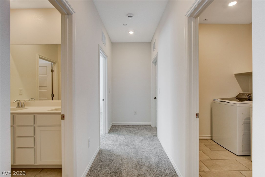 9262 Aiden Valley Avenue Las Vegas NV 89143