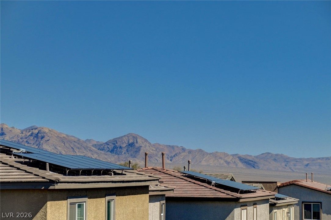 9262 Aiden Valley Avenue Las Vegas NV 89143