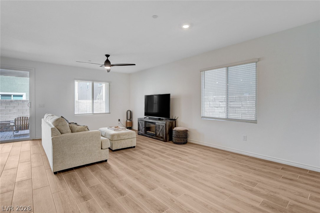 9262 Aiden Valley Avenue Las Vegas NV 89143