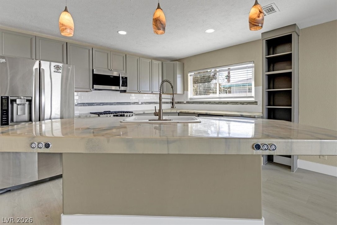 928 Alan Shepard Street Las Vegas NV 89145