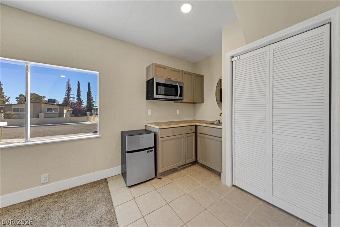 928 Alan Shepard Street Las Vegas NV 89145