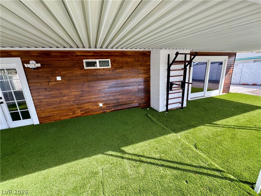928 Alan Shepard Street Las Vegas NV 89145