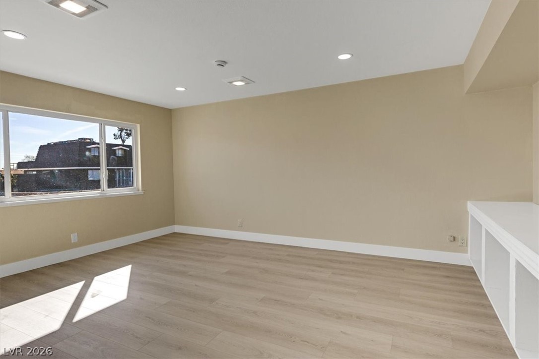 928 Alan Shepard Street Las Vegas NV 89145