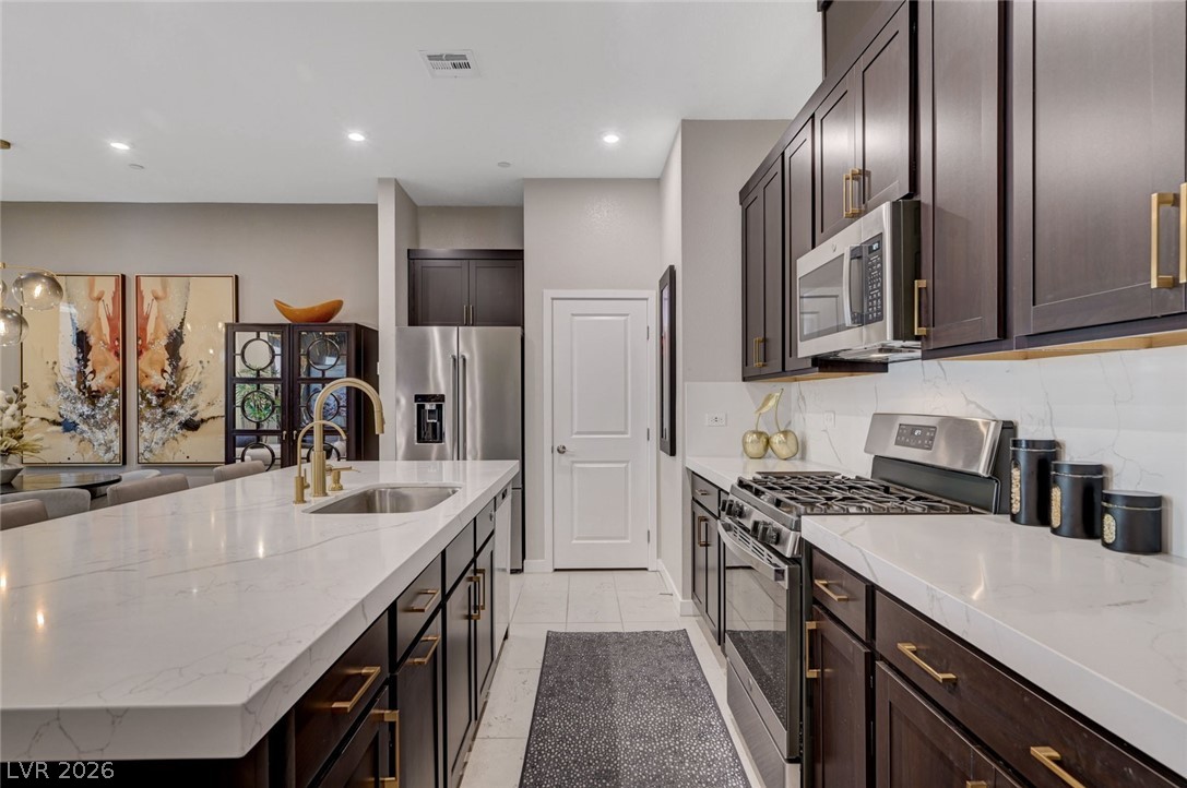 3350 Via Strada Street Henderson NV 89044