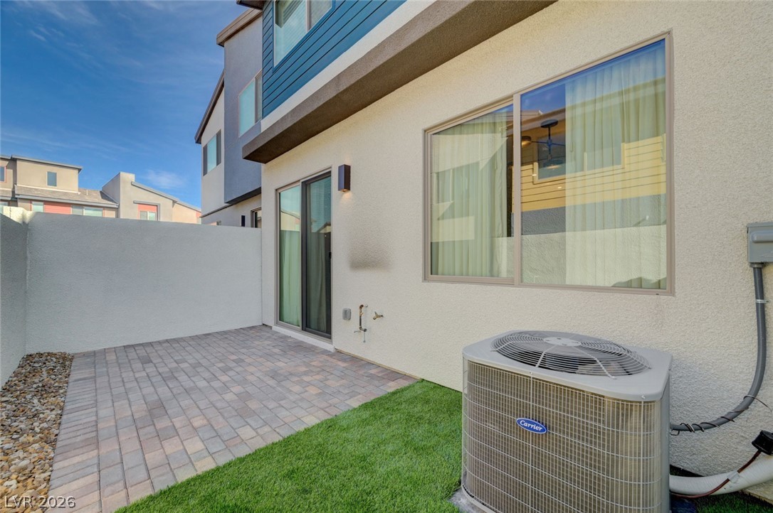 3350 Via Strada Street Henderson NV 89044