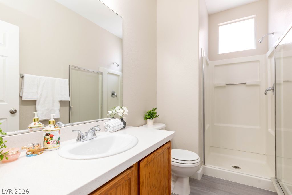 7019 Azure Beach Street Las Vegas NV 89148